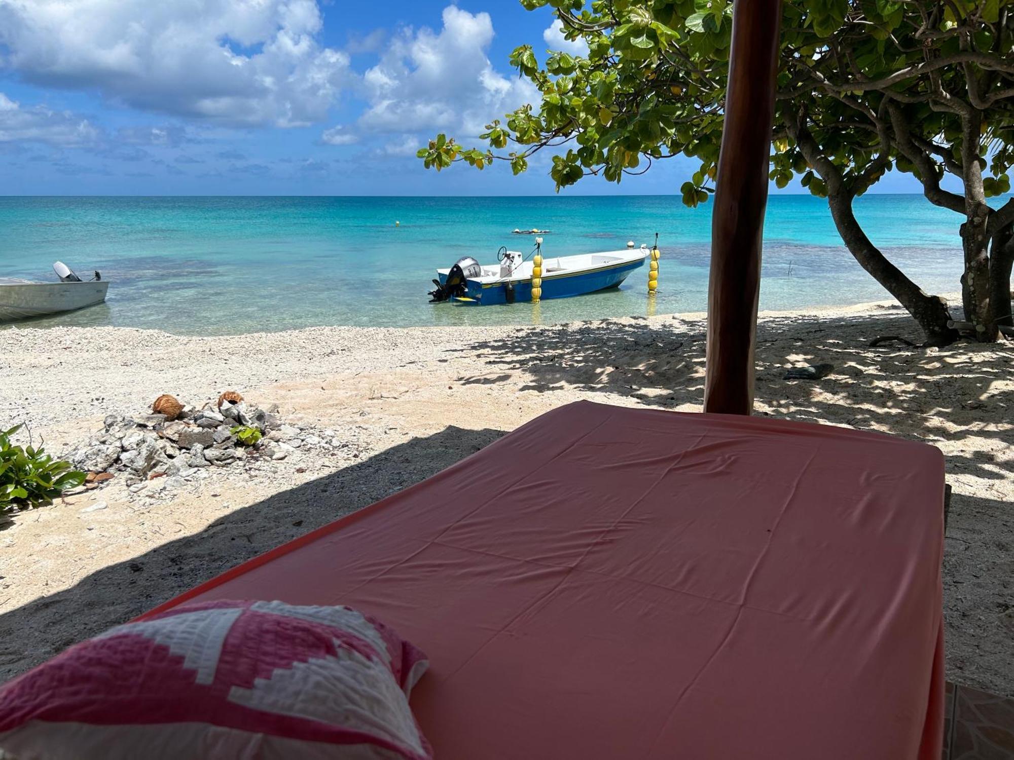 Rangiroa Bliss Hotel Tiputa Exterior foto