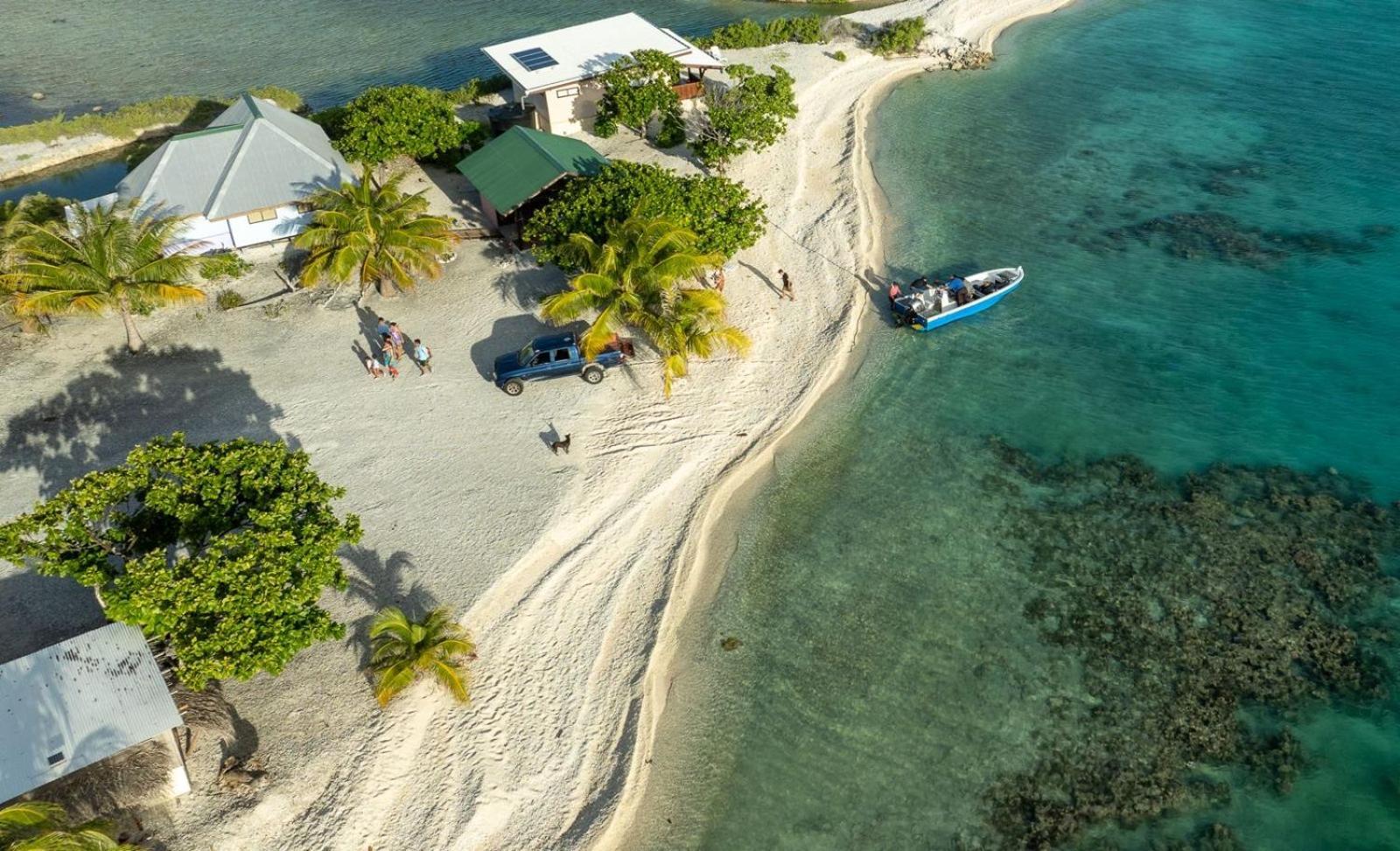 Rangiroa Bliss Hotel Tiputa Exterior foto