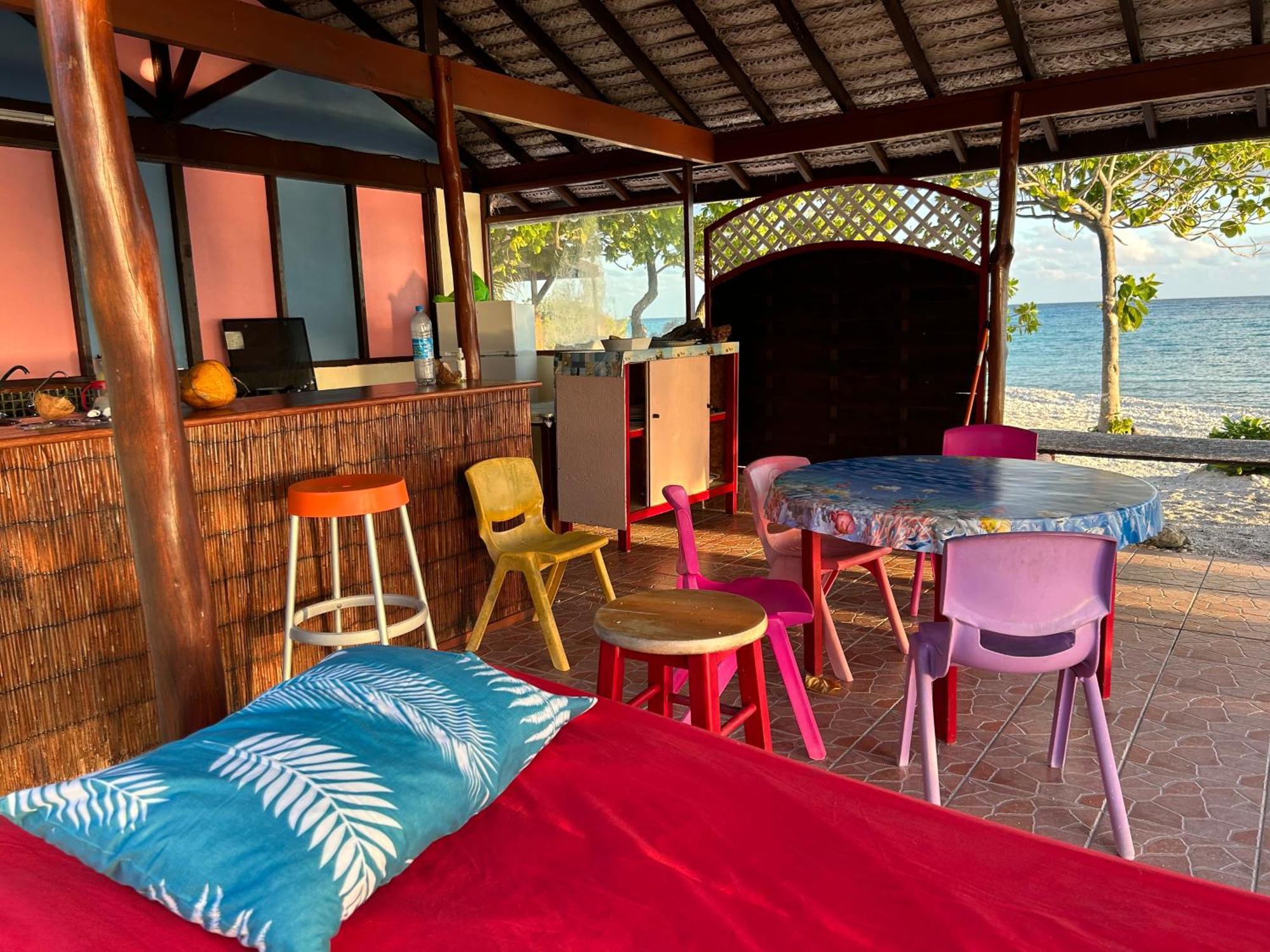 Rangiroa Bliss Hotel Tiputa Exterior foto