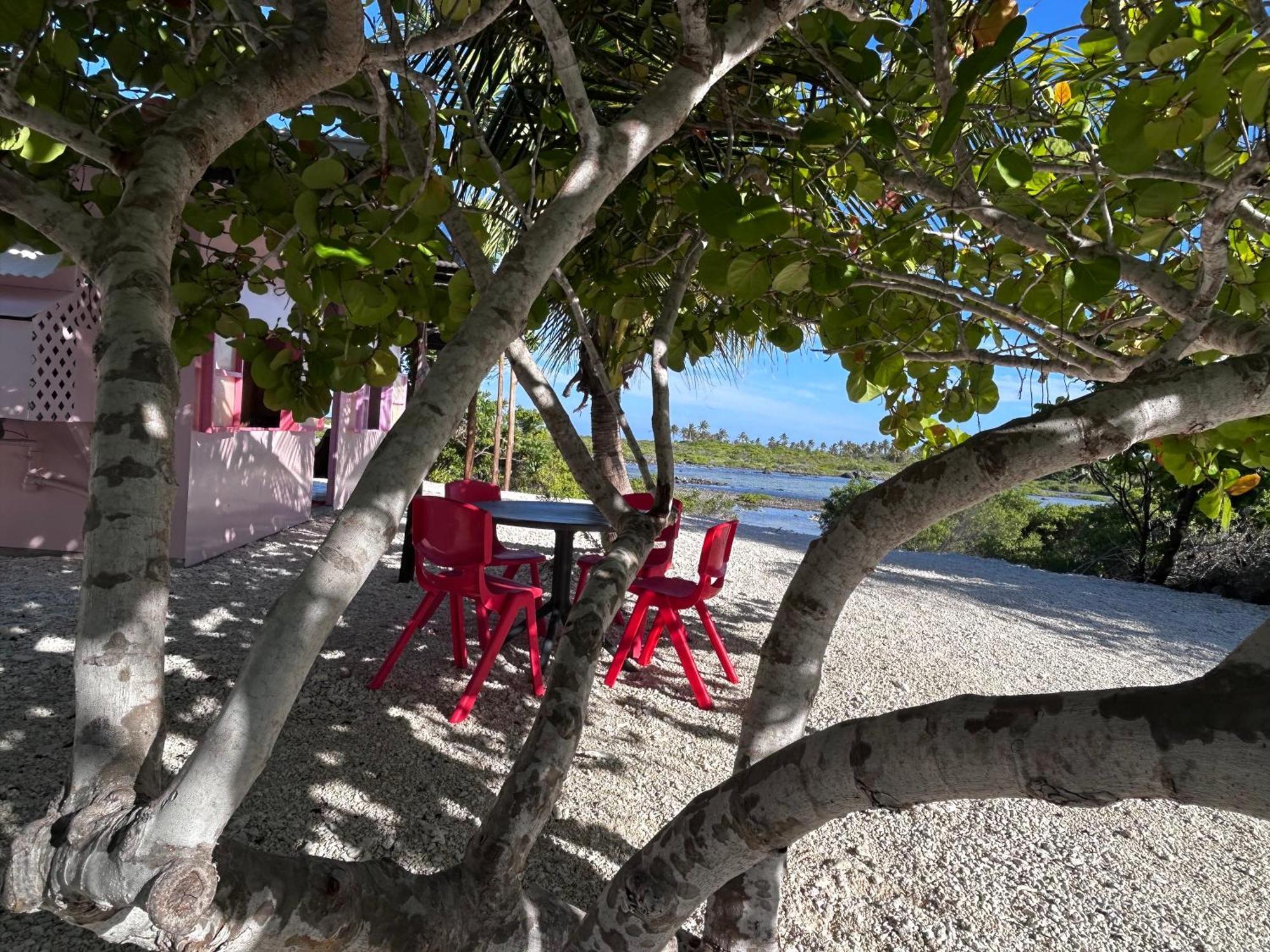 Rangiroa Bliss Hotel Tiputa Exterior foto
